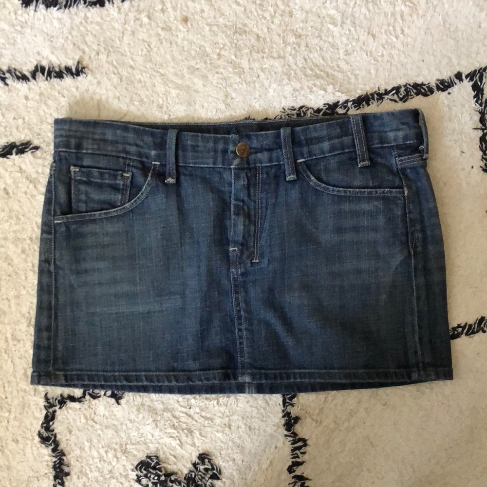 CITIZENS OF HUMANITY Jean skirt.